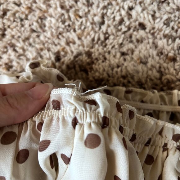 5 Assorted Style Crop Tops - Picture 6 of 10